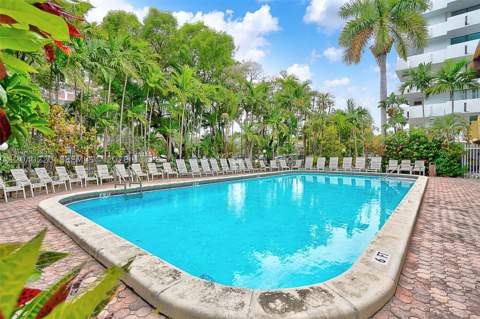 3545 NE 166th St 805, North Miami Beach FL - photo 12 of 13