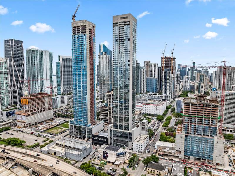 0 bedroom Condominium at 20 NE 11th St 2211, Miami North, Miami — photo 3