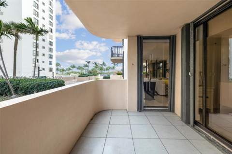 10175 Collins Ave 103, Bal Harbour FL - photo 22 of 38