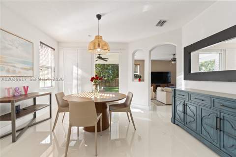 11558 NW 84th St, Doral FL - photo 11 of 43