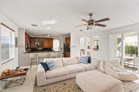 11558 NW 84th St, Doral FL - photo 17 of 43