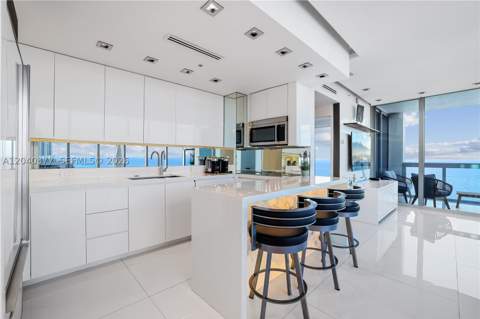6899 Collins Ave 2208, Miami Beach FL - photo 10 of 69