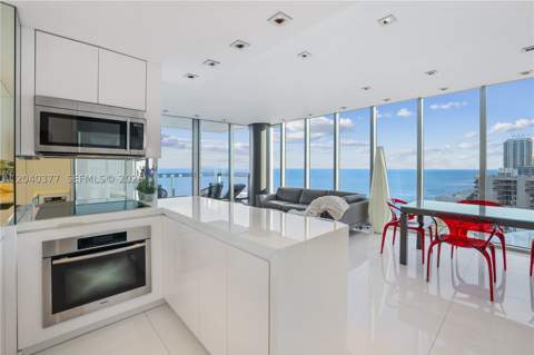 6899 Collins Ave 2208, Miami Beach FL - photo 13 of 69