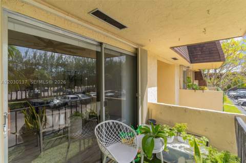 13726 SW 90th Ave 28, Miami FL - photo 12 of 12