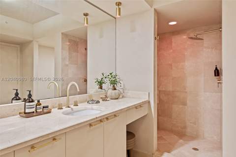 14951 Royal Oaks Ln 1202, North Miami FL - photo 24 of 130