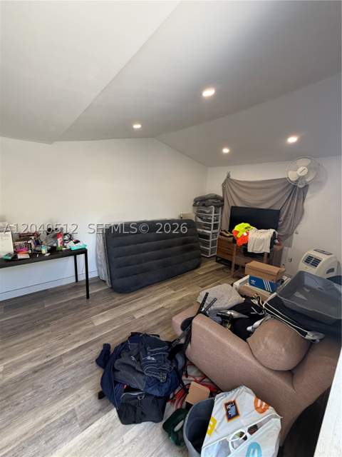 867 NW 109th St, Miami FL - photo 7 of 12