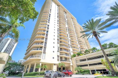 20191 E Country Club Dr 1805, Aventura FL - photo 11 of 36