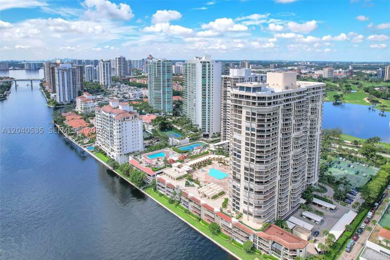 2 bedroom Condominium at 20191 E Country Club Dr 1805, Terraces North Turnberry, Aventura — photo 5