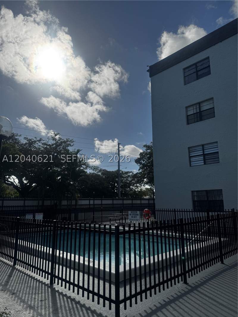 1 bedroom Condominium at 13500 NE 3rd Ct 120, BROOKVIEW CONDO, North Miami — photo 2