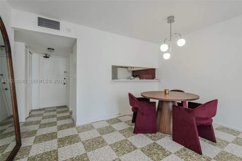 401 Ocean Dr 810, Miami Beach FL - photo 10 of 27