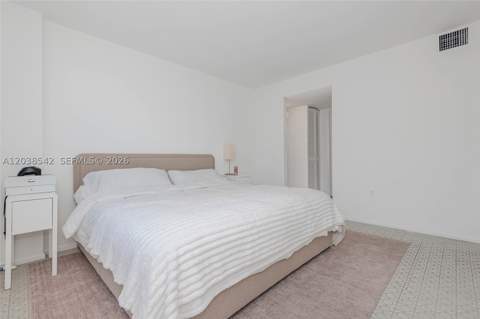 401 Ocean Dr 810, Miami Beach FL - photo 19 of 27