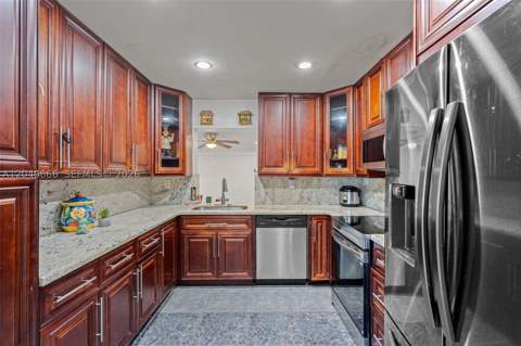 7701 W 16th Ct, Hialeah FL - photo 11 of 45