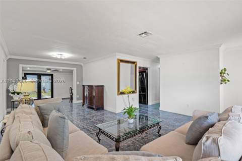 7701 W 16th Ct, Hialeah FL - photo 8 of 45