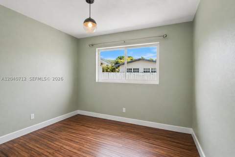 19310 Christmas Rd, Cutler Bay FL - photo 13 of 18