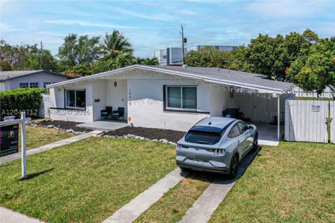 19310 Christmas Rd, Cutler Bay FL - photo 17 of 18