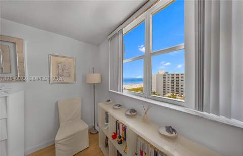 465 Ocean Dr 1009, Miami Beach FL - photo 20 of 31