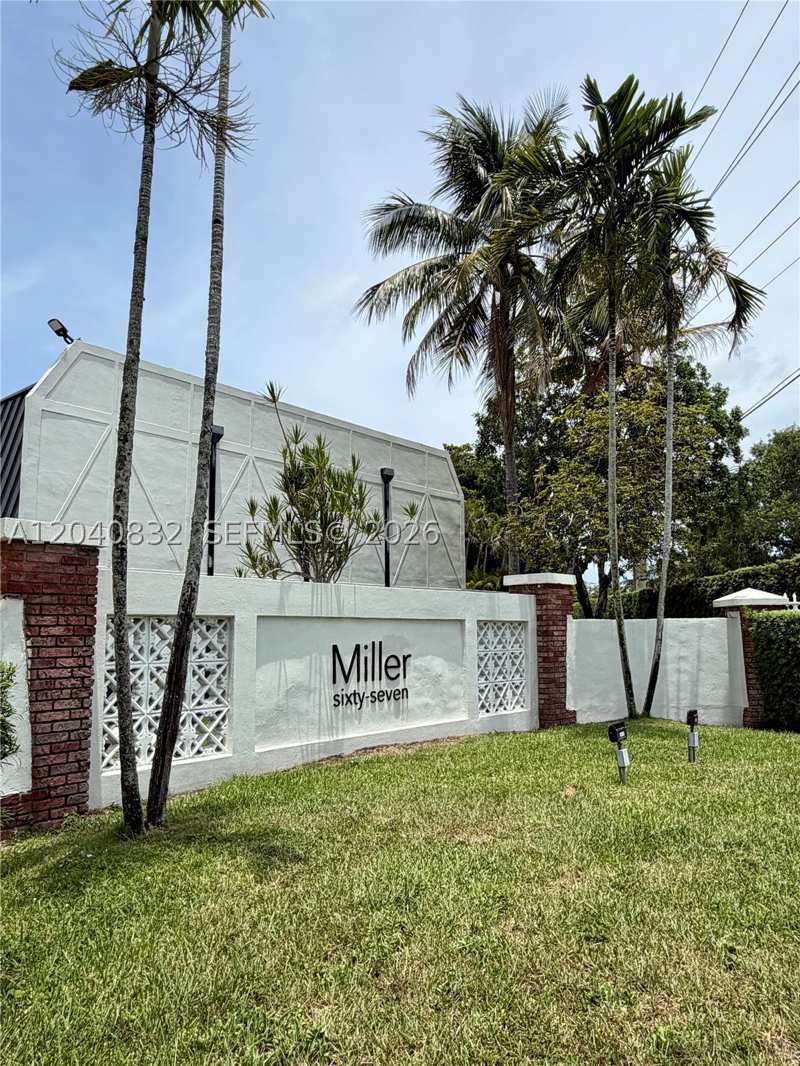 2 bedroom Townhouse at 6667 Miller Dr 15, Miller Sixty-Seven Townho, South Miami — photo 1