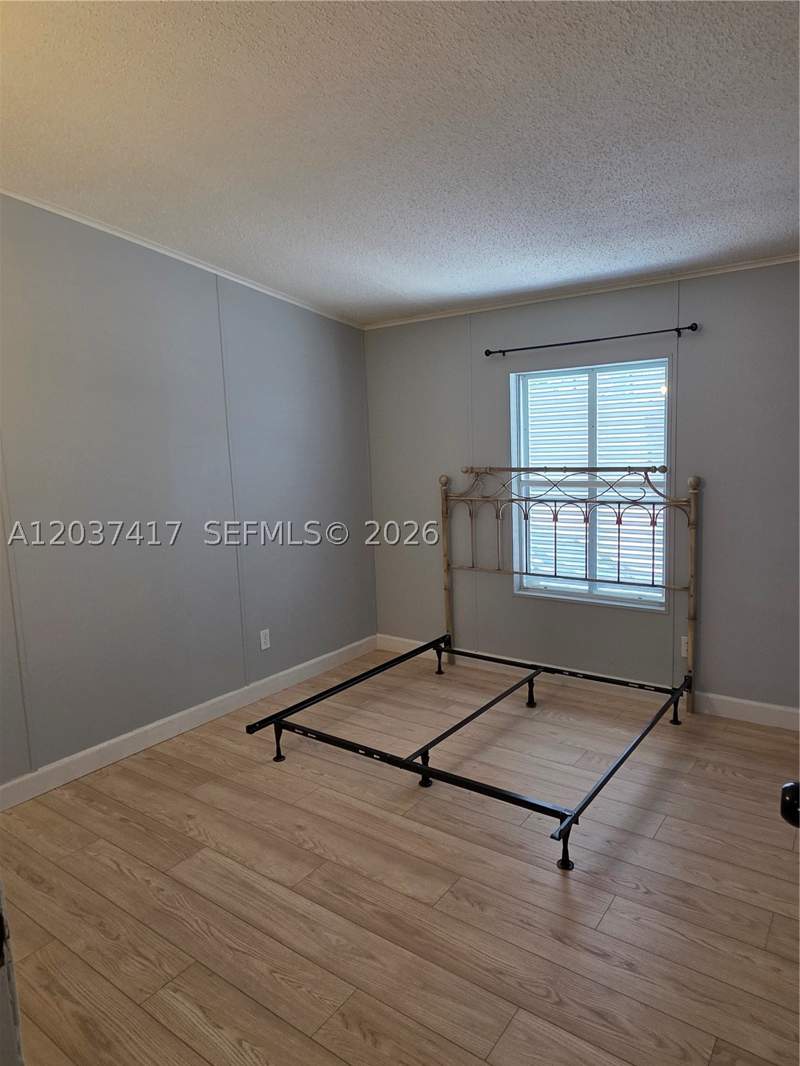 2 bedroom MobileHome at 17350 SW 232nd St Lot #47, Silver Palms, Miami — photo 4