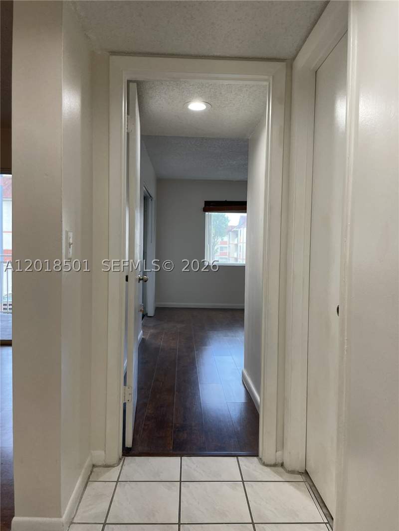 1 bedroom Condominium at 18890 NW 57th Ave 207, Villa Rustica I Condo, Hialeah — photo 4