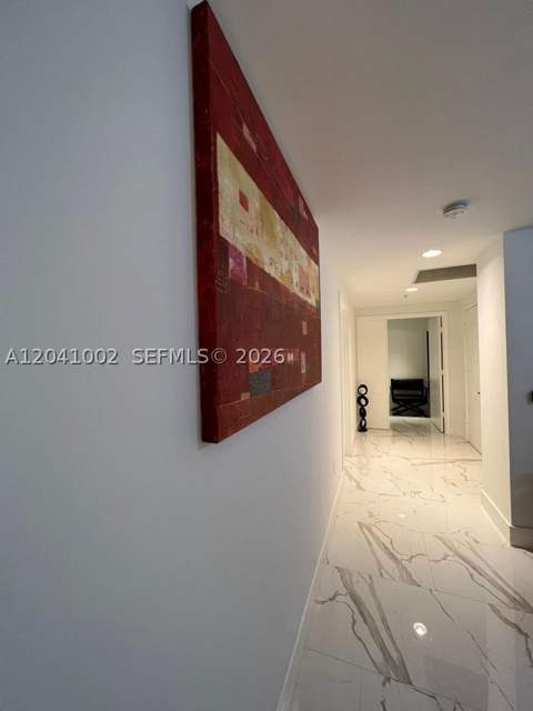 17301 Biscayne Blvd 206, North Miami Beach FL - photo 6 of 10