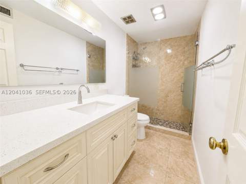 8024 Tatum Waterway Dr 2B, Miami Beach FL - photo 15 of 21