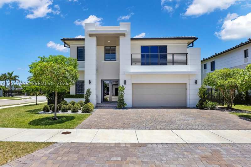 5 bedroom SingleFamilyResidence at 12021 SW 82nd Pl, Sub-Tropical Testing Tr, Miami — photo 1