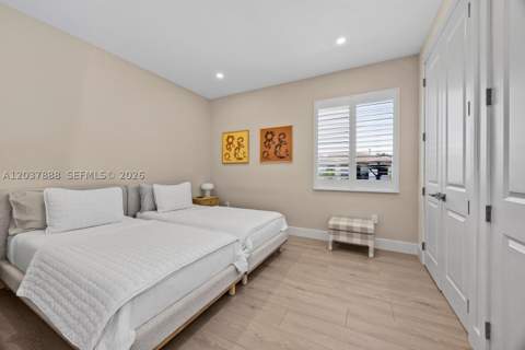12021 SW 82nd Pl, Miami FL - photo 9 of 48