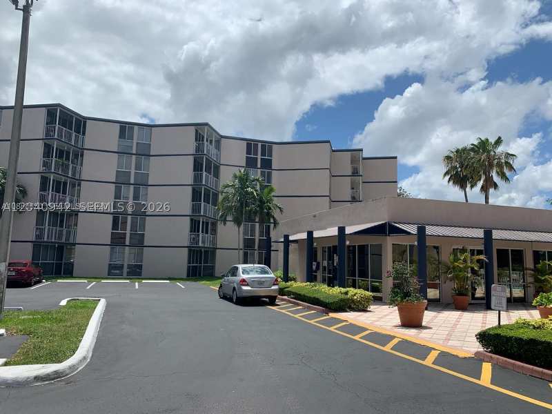 2 bedroom Condominium at 7035 NW 186th St D310, Las Brisas@ Country Club, Hialeah — photo 1