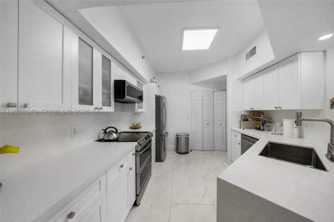 3255 NE 184th St 12112, Aventura FL - photo 17 of 47