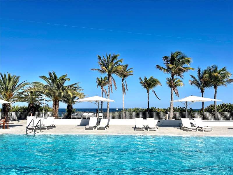 2 bedroom Condominium at 607 Ocean Dr 3K, Sands Of Key Biscayne Con, Key Biscayne — photo 5