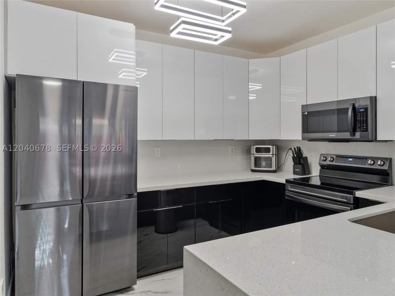 3 bedroom Townhouse at 1420 NE 33rd Ave 109-15, Villas At Carmel Condo No, Homestead — photo 2