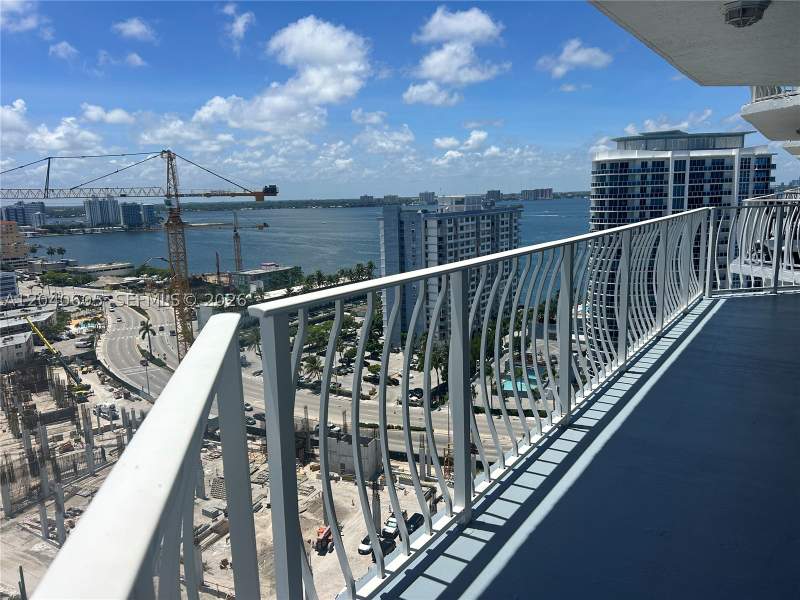2 bedroom Condominium at 7601 E Treasure Dr 2104, The Grandview Palace Cond, North Bay Village — photo 4
