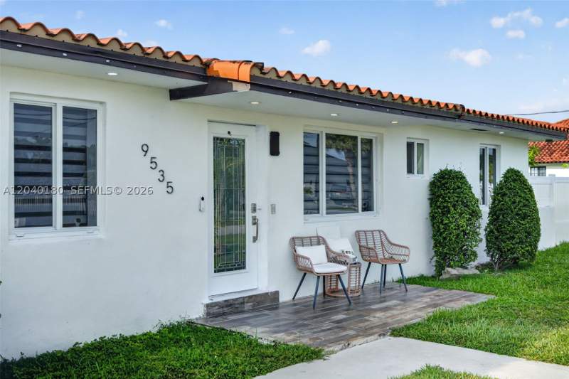 3 bedroom SingleFamilyResidence at 9535 SW 42nd St, Eldorado Plains, Miami — photo 2