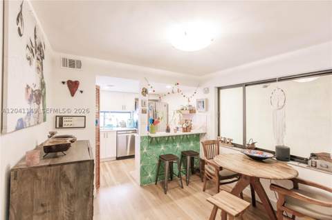 2956 Bird Ave 6, Miami FL - photo 13 of 36