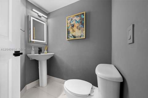 480 NE 30th St 904, Miami FL - photo 11 of 36