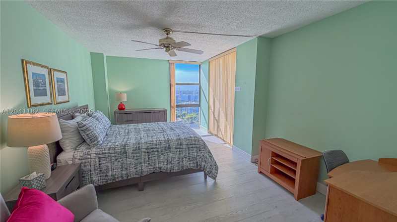 2 bedroom Condominium at 20335 W Country Club Dr 2102, Coronado Condo- Tower 1, Aventura — photo 1
