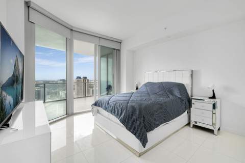 851 NE 1st Avenue 2410, Miami FL - photo 18 of 27