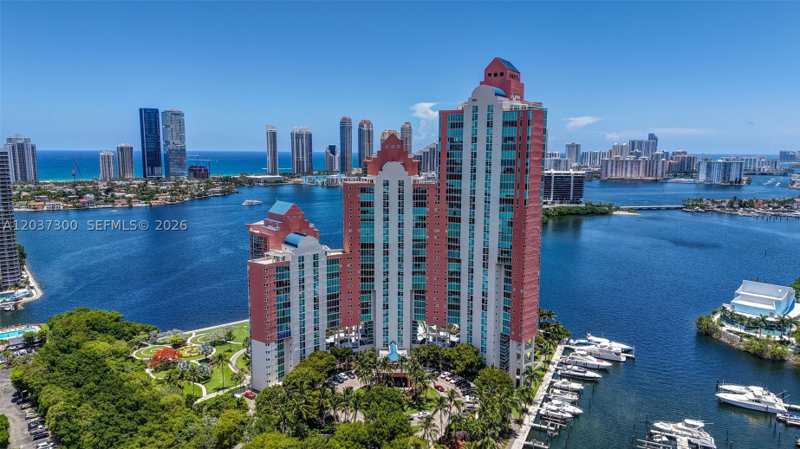 4 bedroom Condominium at 3370 Hidden Bay Dr #Uph3715, 100 Hidden Bay Condo, Aventura — photo 1