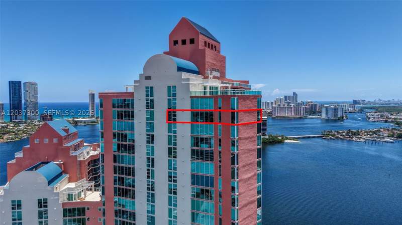 4 bedroom Condominium at 3370 Hidden Bay Dr #Uph3715, 100 Hidden Bay Condo, Aventura — photo 2