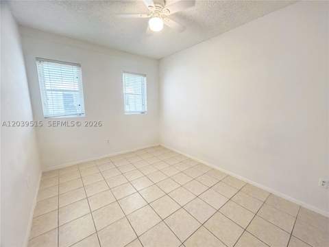 1218 Drexel Ave 204, Miami Beach FL - photo 8 of 15