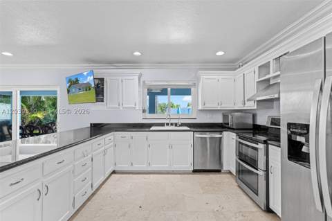 20950 SW 232nd St, Miami FL - photo 14 of 50