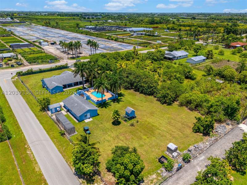 3 bedroom SingleFamilyResidence at 20950 SW 232nd St, The Redland, Miami — photo 3