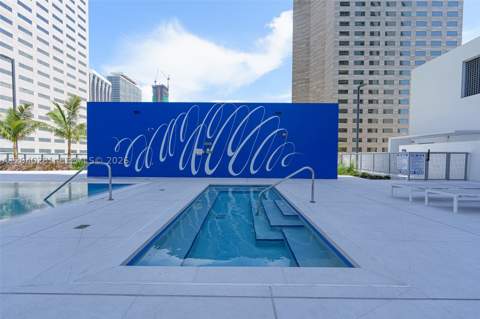 325 S Biscayne Blvd 3821, Miami FL - photo 24 of 33