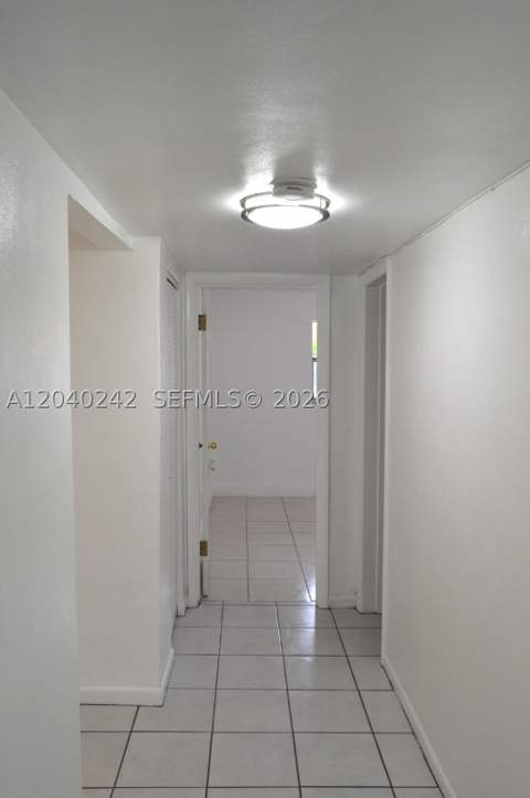 1910 W 56th St 3312, Hialeah FL - photo 24 of 29