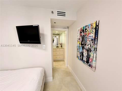 5225 Collins Ave 914, Miami Beach FL - photo 17 of 55