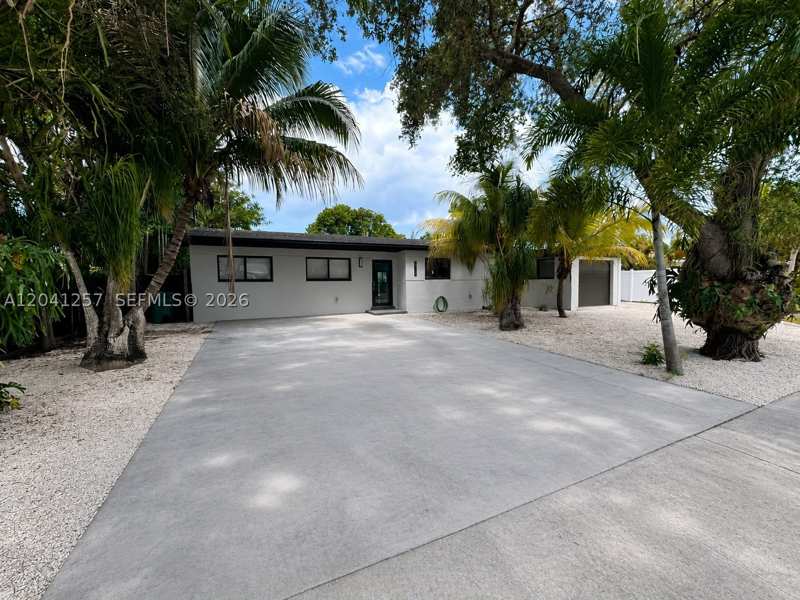 5 bedroom SingleFamilyResidence at 19700 NE 11th Pl, Ives Estates Sec 1, Miami — photo 1