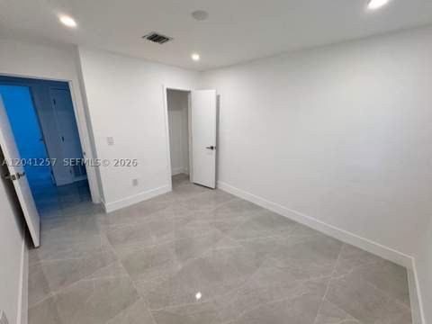 19700 NE 11th Pl, Miami FL - photo 13 of 44
