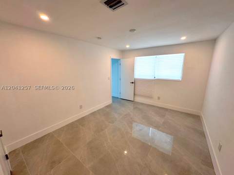 19700 NE 11th Pl, Miami FL - photo 9 of 44