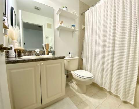 7250 NW 177th St 200-16, Hialeah FL - photo 10 of 14
