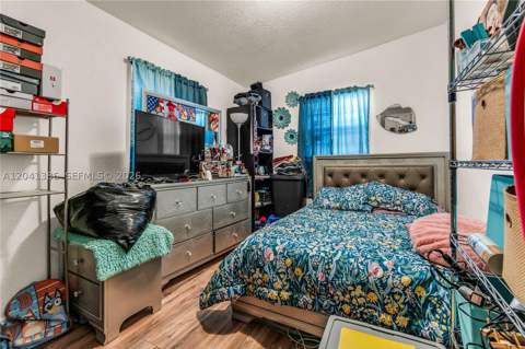 2910 NW 47th St, Miami FL - photo 18 of 24